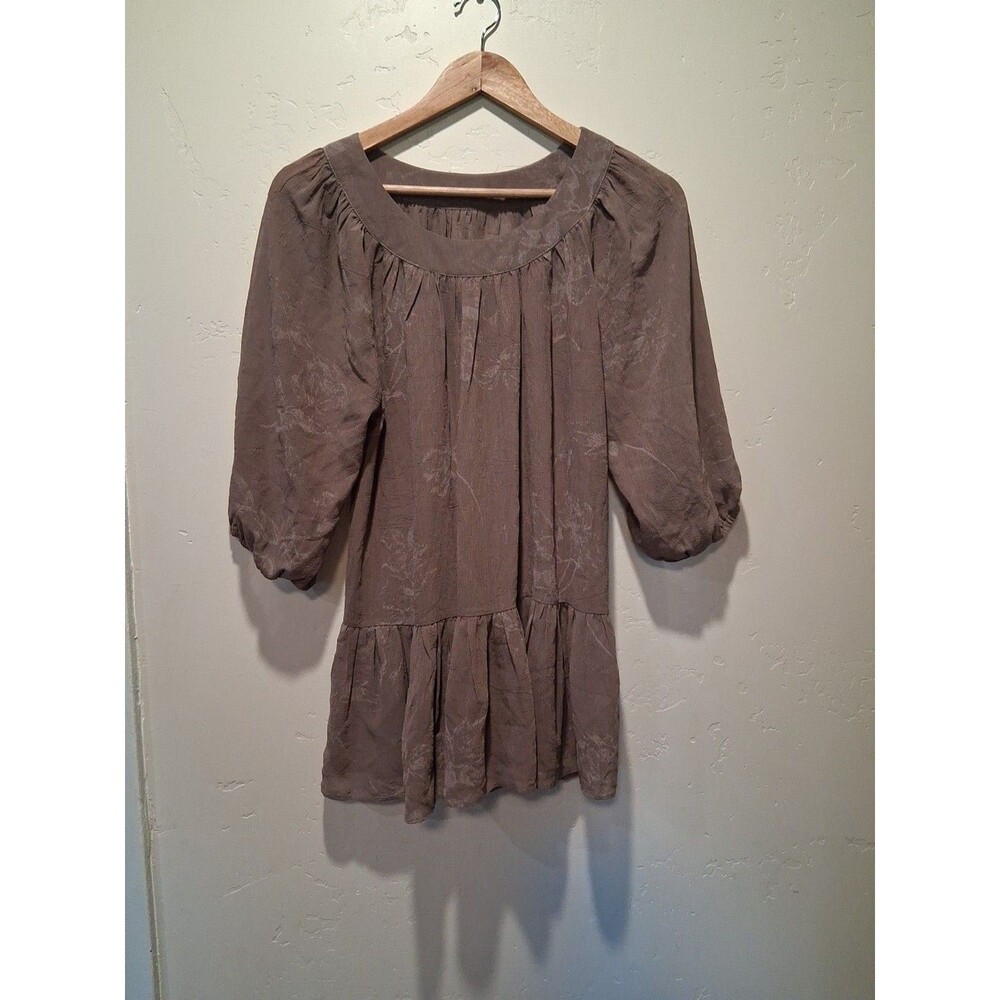 Women's Med Taupe Muted Floral Peplum Blouse Natural Coastal Neutral Beach Boho